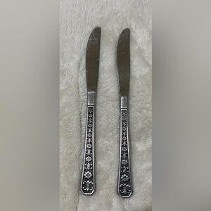 2 Interpur Stainless Flatware Korea FLORENZ Fleur 8 Pedal Flower Knives